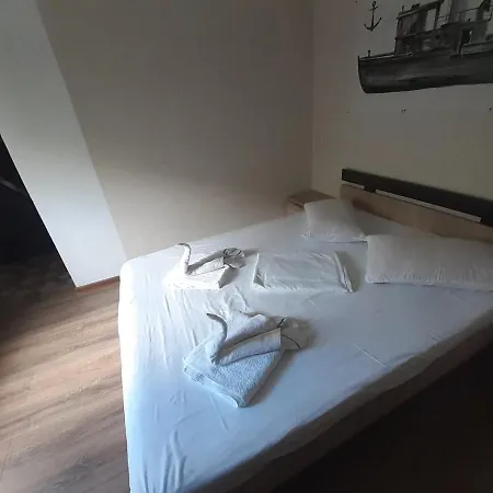 Delta Ca Odinioara 3* Sulina