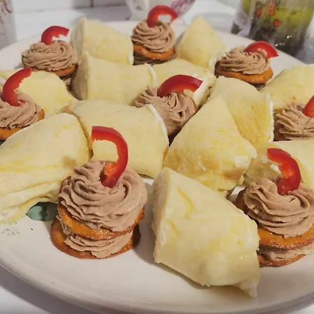 Gasthuis Delta Ca Odinioara 3*