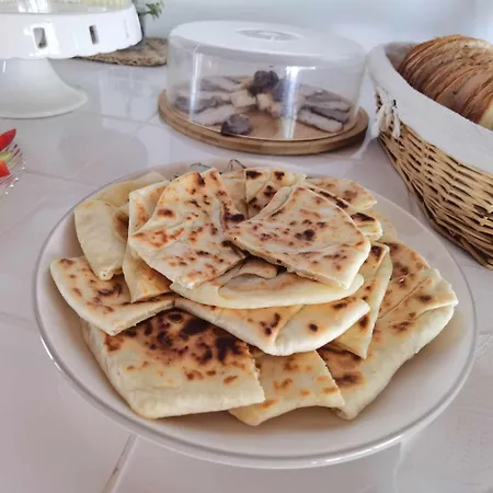 게스트하우스 Delta Ca Odinioara 3*